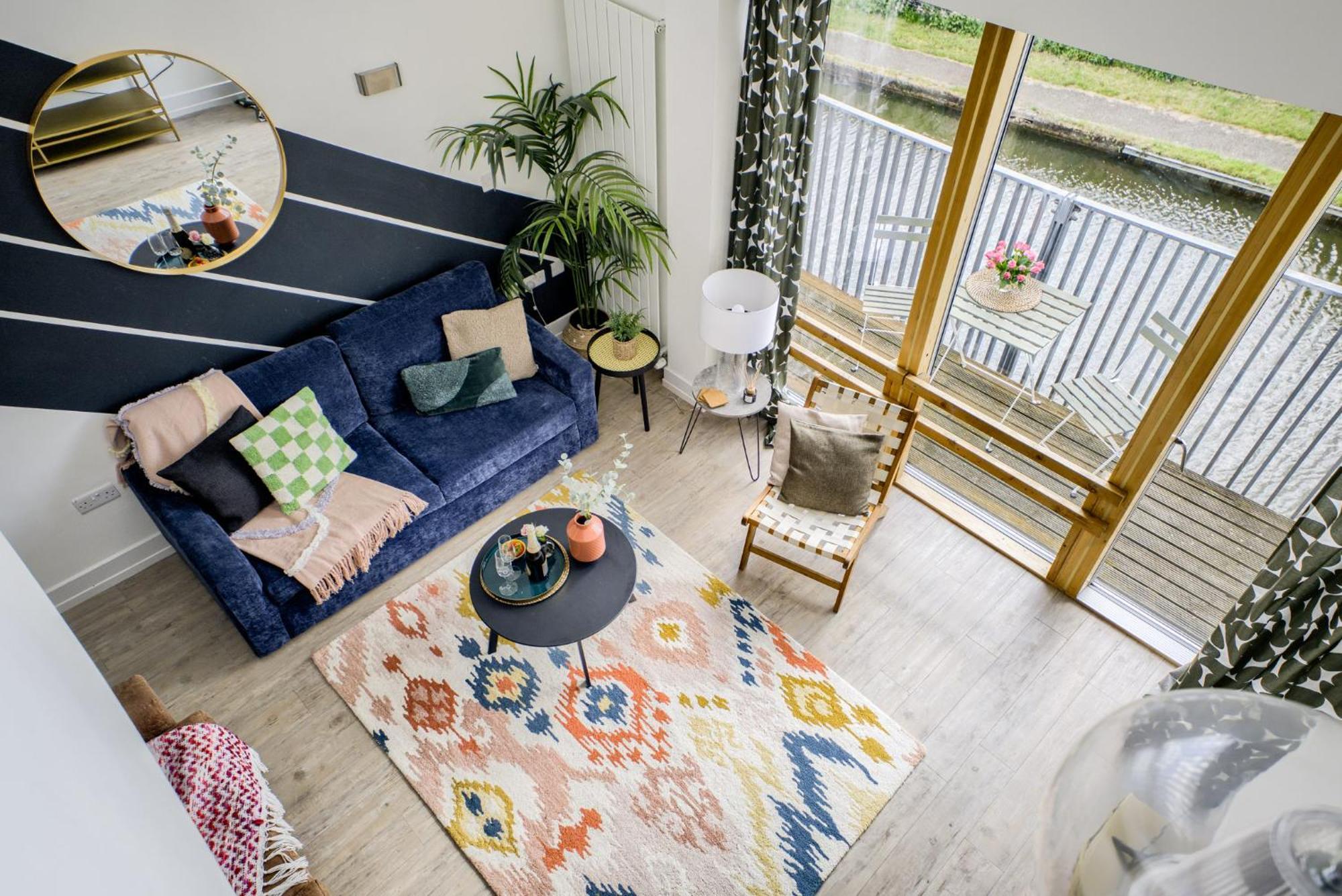Coventry Large 4-Bed Townhouse By Empower Homes Exteriér fotografie